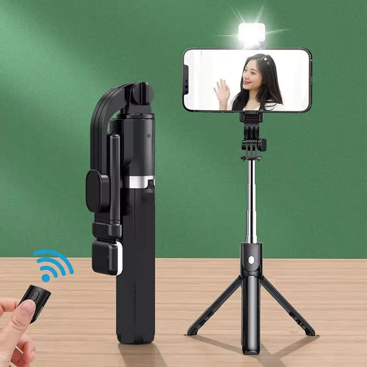 Portable Bluetooth Selfie Stick Retractable Multifunctional Phone HoldeTripod With Selfie light Wireless Remote Shutter stand