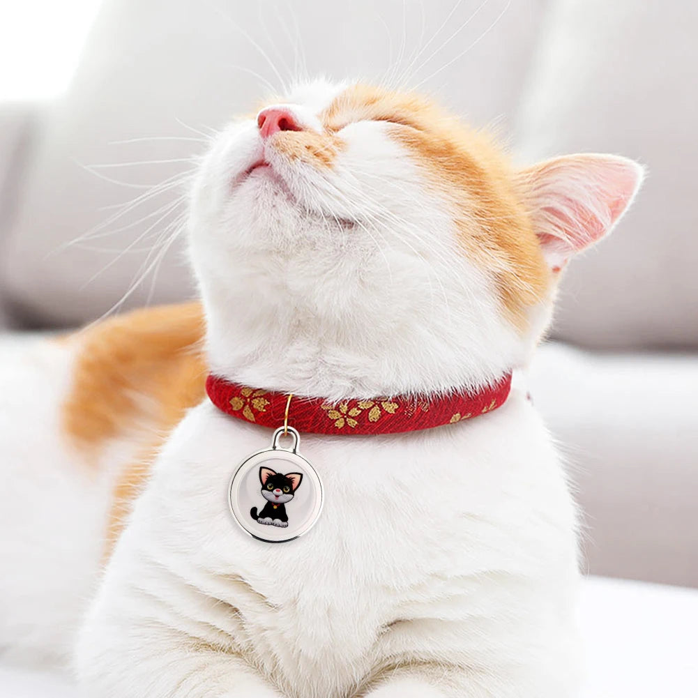 Smart Locator Waterproof GPS Tracking Device Real-Time Global Location Tracker for Dogs Cats Kids Pets Keychain Wallet Luggage